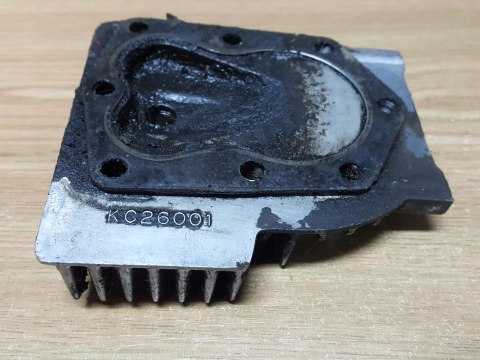 KAAZ LM530 GŁOWICA CYLINDRA POKRYWA KAAZ LM530 GŁOWICA CYLINDRA POKRYWA