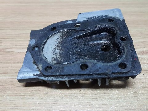 KAAZ LM530 GŁOWICA CYLINDRA POKRYWA KAAZ LM530 GŁOWICA CYLINDRA POKRYWA