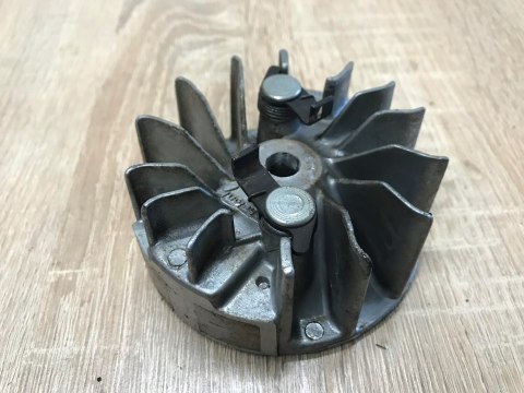 PARTNER 32 GBI BLOWER MAGNETO KOŁO MAGNESOWE PARTNER 32 GBI BLOWER MAGNETO KOŁO MAGNESOWE