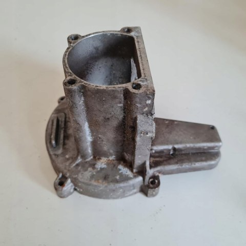 DOLMAR MS 30 U KARTER OBUDOWA SILNIKA KORPUS DOLMAR MS 30 U KARTER OBUDOWA SILNIKA KORPUS