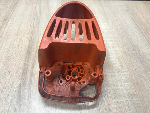 DOLMAR MS 30 U OSŁONA OBUDOWA POKRYWA KORPUS DOLMAR MS 30 U OSŁONA OBUDOWA POKRYWA KORPUS