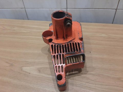 STIHL FS 200 AV OSŁONA OBUDOWA POKRYWA BĘBEN DZWON STIHL FS 200 AV OSŁONA OBUDOWA POKRYWA BĘBEN DZWON