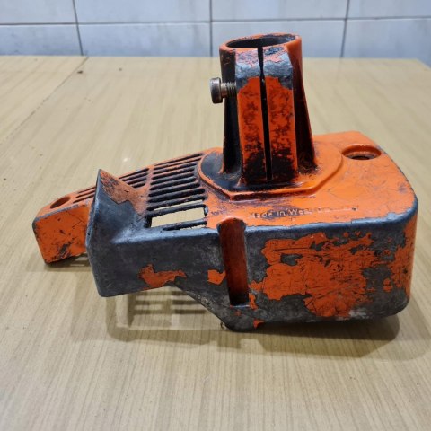 STIHL FS 200 AV OSŁONA OBUDOWA POKRYWA BĘBEN DZWON STIHL FS 200 AV OSŁONA OBUDOWA POKRYWA BĘBEN DZWON