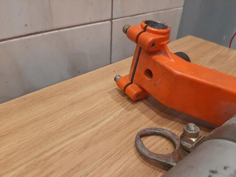 STIHL FS 200 AV RURA STELAŻ MOCOWANIE UCHWYT STIHL FS 200 AV RURA STELAŻ MOCOWANIE UCHWYT