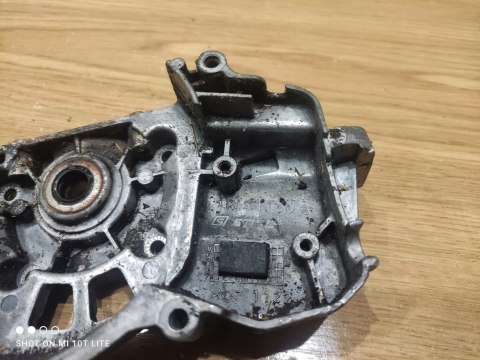 STIHL FS 300 KARTER OBUDOWA SILNIKA POŁÓWKA BLOK STIHL FS 300 KARTER OBUDOWA SILNIKA POŁÓWKA BLOK