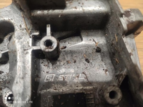 STIHL FS 300 KARTER OBUDOWA SILNIKA POŁÓWKA BLOK STIHL FS 300 KARTER OBUDOWA SILNIKA POŁÓWKA BLOK