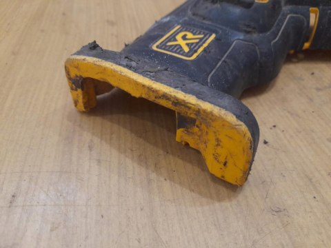 DEWALT DCS367 PIŁA SZABLASTA RĄCZKA OBUDOWA OSŁONA DEWALT DCS367 PIŁA SZABLASTA RĄCZKA OBUDOWA OSŁONA
