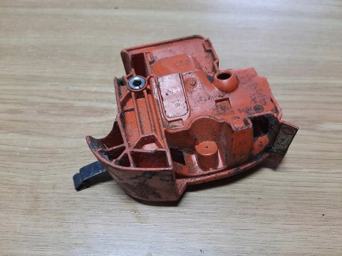 DOLMAR 460 500 MAKITA OBUDOWA POKRYWA OSŁONA DOLMAR 460 500 MAKITA OBUDOWA POKRYWA OSŁONA