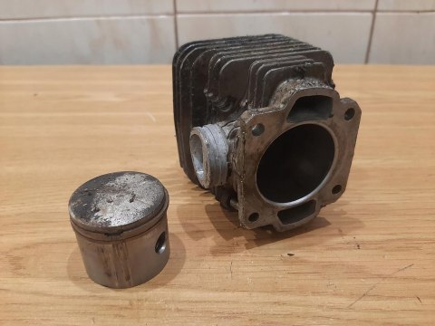 STIHL FS 200 AV CYLINDER TŁOK KOMPLET STIHL FS 200 AV CYLINDER TŁOK KOMPLET