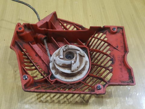 JONSERED CS 2141 S SZARPAK STARTER OBUDOWA POKRYWA JONSERED CS 2141 S SZARPAK STARTER OBUDOWA POKRYWA