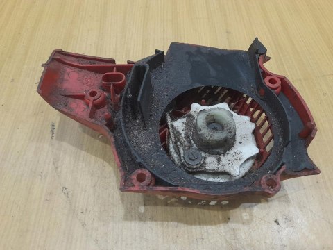 JONSERED CS 2234 S SZARPAK STARTER OBUDOWA JONSERED CS 2234 S SZARPAK STARTER OBUDOWA