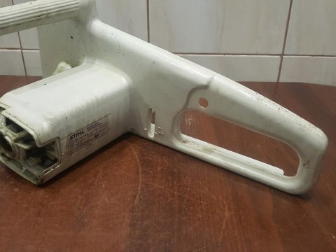 STIHL E20 OBUDOWA RĄCZKA UCHWYT OSŁONA STIHL E20 OBUDOWA RĄCZKA UCHWYT OSŁONA