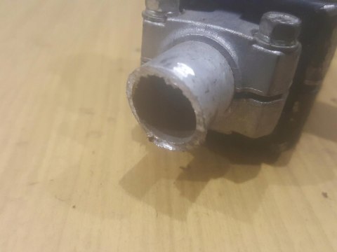 D33 30CC MOCOWANIE UCHWYT OBEJMA D33 30CC MOCOWANIE UCHWYT OBEJMA