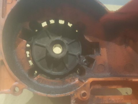 D33 30CC SZARPAK STARTER ROZRUSZNIK OBUDOWA D33 30CC SZARPAK STARTER ROZRUSZNIK OBUDOWA