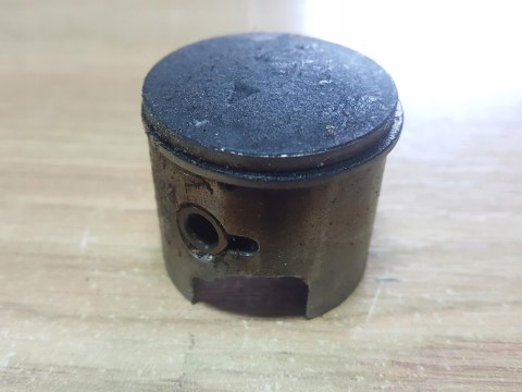 DEMON CS 2500 CYLINDER TŁOK ORYGINAŁ KOMPLET DEMON CS 2500 CYLINDER TŁOK ORYGINAŁ KOMPLET
