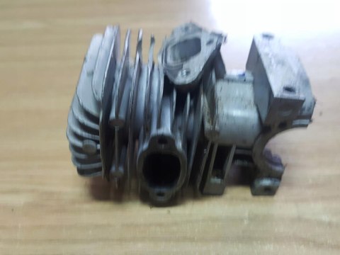 DEMON CS 2500 CYLINDER TŁOK ORYGINAŁ KOMPLET DEMON CS 2500 CYLINDER TŁOK ORYGINAŁ KOMPLET