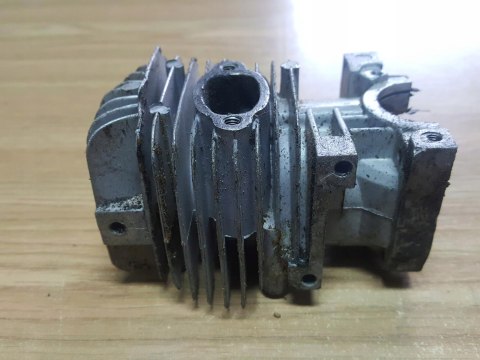 DEMON CS 2500 CYLINDER TŁOK ORYGINAŁ KOMPLET DEMON CS 2500 CYLINDER TŁOK ORYGINAŁ KOMPLET