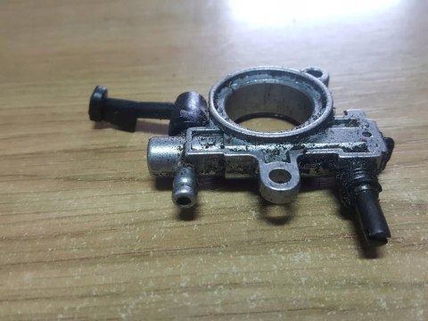 DEMON CS 2500 POMPA POMPKA OLEJU OLEJOWA DEMON CS 2500 POMPA POMPKA OLEJU OLEJOWA