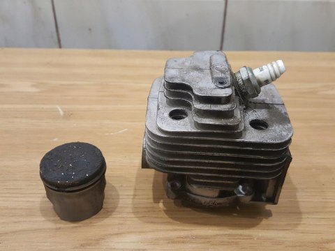 DEMON NAC CG 430 520 CYLINDER TŁOK KOMPLET DEMON NAC CG 430 520 CYLINDER TŁOK KOMPLET