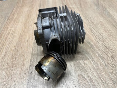 DEMON NAC CG 430 520 CYLINDER TŁOK KOMPLET DEMON NAC CG 430 520 CYLINDER TŁOK KOMPLET