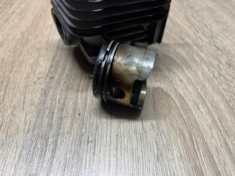 DEMON NAC CG 430 520 CYLINDER TŁOK KOMPLET DEMON NAC CG 430 520 CYLINDER TŁOK KOMPLET