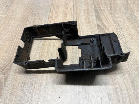 JONSERED 820 OSŁONA OBUDOWA POKRYWA KORPUS JONSERED 820 OSŁONA OBUDOWA POKRYWA KORPUS