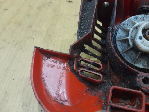 JONSERED BC 2235 SZARPAK STARTER OBUDOWA JONSERED BC 2235 SZARPAK STARTER OBUDOWA