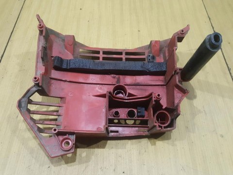 JONSERED BV 32 OSŁONA OBUDOWA POKRYWA KORPUS JONSERED BV 32 OSŁONA OBUDOWA POKRYWA KORPUS