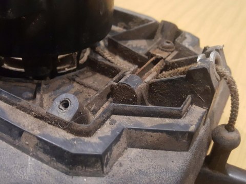 JONSERED BV 32 OSŁONA OBUDOWA SZARPAK STARTER JONSERED BV 32 OSŁONA OBUDOWA SZARPAK STARTER