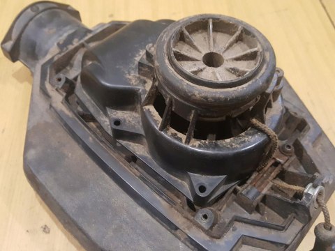 JONSERED BV 32 OSŁONA OBUDOWA SZARPAK STARTER JONSERED BV 32 OSŁONA OBUDOWA SZARPAK STARTER