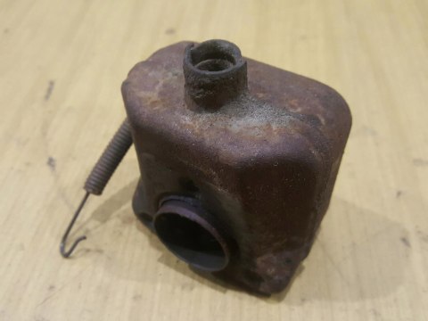 JONSERED BV 32 TŁUMIK WYDECH JONSERED BV 32 TŁUMIK WYDECH