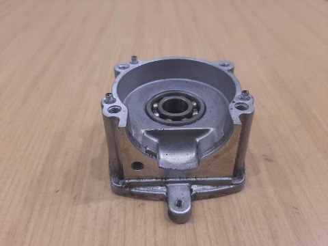 OLEO-MAC HT27L KARTER OBUDOWA SILNIKA KORPUS OLEO-MAC HT27L KARTER OBUDOWA SILNIKA KORPUS