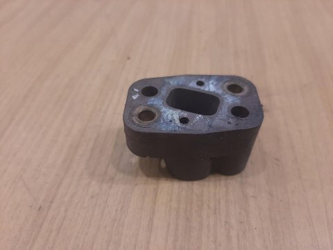 OLEO-MAC HT27L KRÓCIEC PODSTAWA MOCOWANIE OLEO-MAC HT27L KRÓCIEC PODSTAWA MOCOWANIE