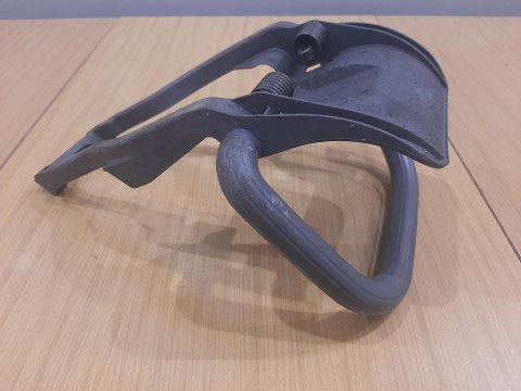 OLEO-MAC HT27L RĄCZKA RĘKOJEŚĆ KABŁĄK UCHWYT OLEO-MAC HT27L RĄCZKA RĘKOJEŚĆ KABŁĄK UCHWYT
