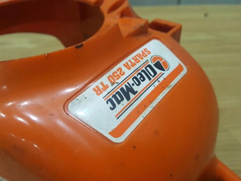 OLEO-MAC SPARTA 250 TR OSŁONA OBUDOWA KORPUS OLEO-MAC SPARTA 250 TR OSŁONA OBUDOWA KORPUS