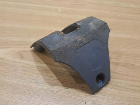 OLEO-MAC SPARTA 250 TR UCHWYT MOCOWANIE STELAŻ OLEO-MAC SPARTA 250 TR UCHWYT MOCOWANIE STELAŻ