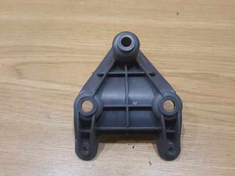 OLEO-MAC SPARTA 250 TR UCHWYT MOCOWANIE STELAŻ OLEO-MAC SPARTA 250 TR UCHWYT MOCOWANIE STELAŻ