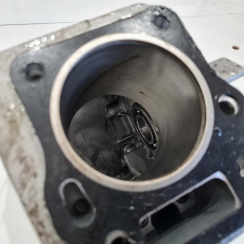 CUB CADET CC 550 SP CYLINDER TŁOK KOMPLET CUB CADET CC 550 SP CYLINDER TŁOK KOMPLET