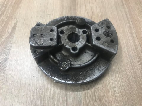 OLEO-MAC BV 900 MAGNETO KOŁO MAGNESOWE OLEO-MAC BV 900 MAGNETO KOŁO MAGNESOWE
