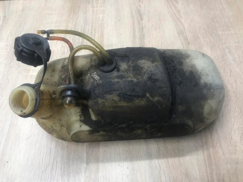 OLEO-MAC BV 900 ZBIORNIK PALIWA BAK OLEO-MAC BV 900 ZBIORNIK PALIWA BAK