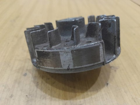 OLEO-MAC HC 260 XP MAGNETO KOŁO MAGNESOWE OLEO-MAC HC 260 XP MAGNETO KOŁO MAGNESOWE