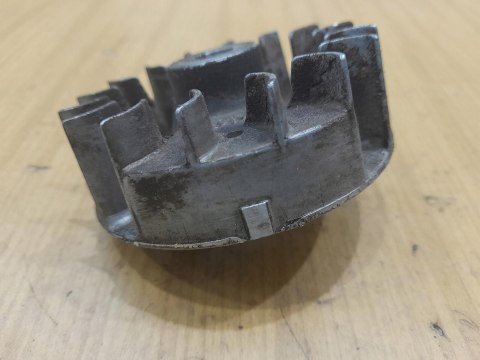 OLEO-MAC HC 260 XP MAGNETO KOŁO MAGNESOWE OLEO-MAC HC 260 XP MAGNETO KOŁO MAGNESOWE