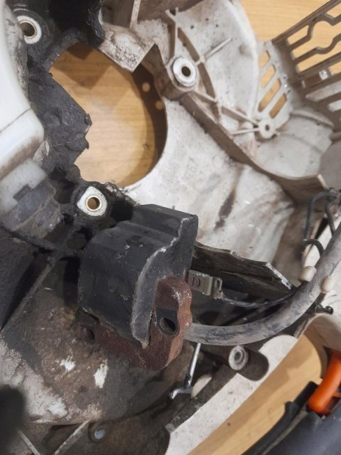 STIHL BG 55 OSŁONA OBUDOWA ZBIORNIK KORPUS CEWKA STIHL BG 55 OSŁONA OBUDOWA ZBIORNIK KORPUS CEWKA