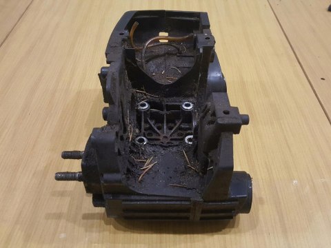 CRAFTSMAN 18 42CC KARTER OBUDOWA SILNIKA KORPUS CRAFTSMAN 18 42CC KARTER OBUDOWA SILNIKA KORPUS