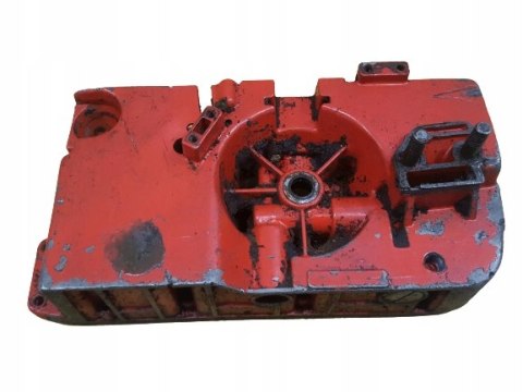 JONSERED 451 KARTER OBUDOWA SILNIKA POŁÓWKA KORPUS JONSERED 451 KARTER OBUDOWA SILNIKA POŁÓWKA KORPUS