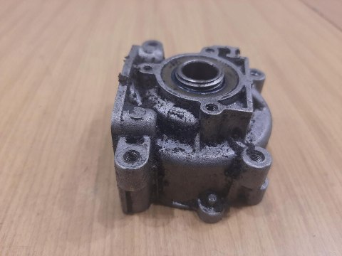 OLEO-MAC 951 KARTER OBUDOWA SILNIKA POŁÓWKA KORPUS OLEO-MAC 951 KARTER OBUDOWA SILNIKA POŁÓWKA KORPUS
