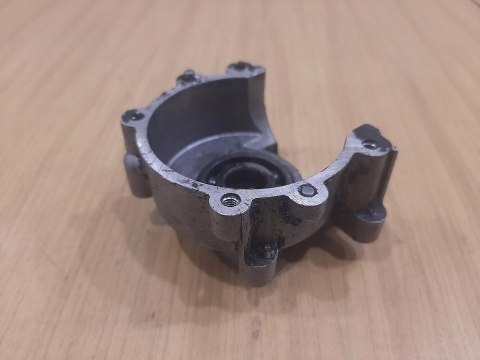 OLEO-MAC 951 KARTER OBUDOWA SILNIKA POŁÓWKA KORPUS OLEO-MAC 951 KARTER OBUDOWA SILNIKA POŁÓWKA KORPUS