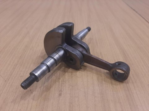 OLEO-MAC 951 WAŁ KORBOWY KORBOWÓD OLEO-MAC 951 WAŁ KORBOWY KORBOWÓD