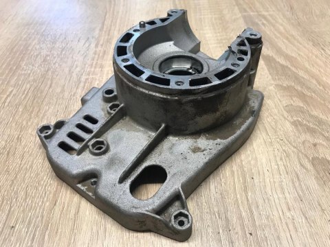 OLEO-MAC BV 900 KARTER OBUDOWA SILNIKA KORPUS OLEO-MAC BV 900 KARTER OBUDOWA SILNIKA KORPUS