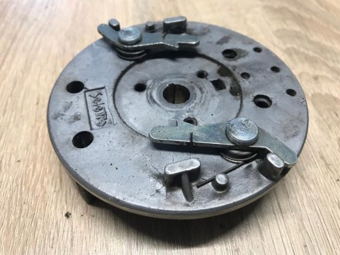 OLEO-MAC BV 900 MAGNETO KOŁO MAGNESOWE OLEO-MAC BV 900 MAGNETO KOŁO MAGNESOWE